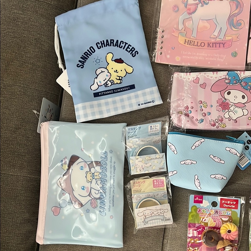 NEW Lot of Assorted Sanrio stationary items - Picture 4 of 7